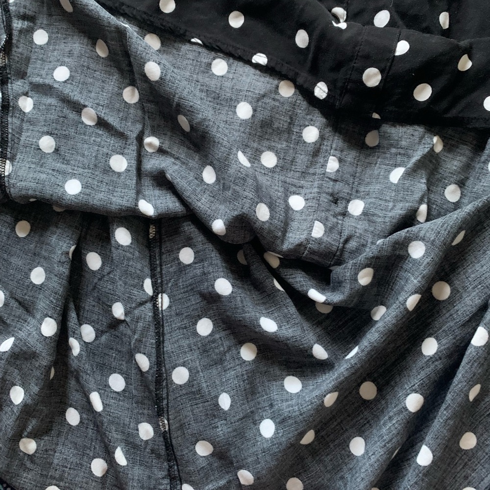 Torrid Challis Button Midi Skirt Size 4 Polka Dot… - image 4